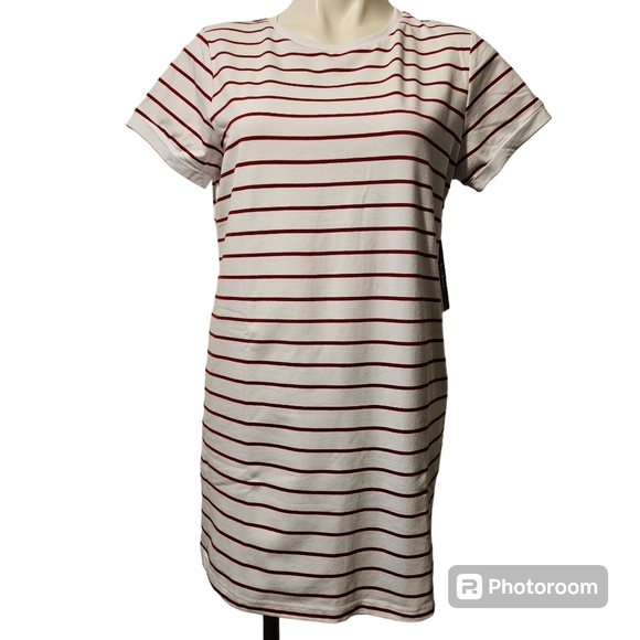 Lulus Dresses & Skirts - Lulus Womens Mini Dress White w/ Red Stripes Short Sleeve Crew Neck Size Small
